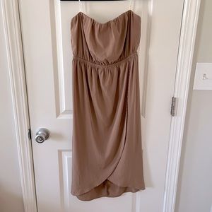 Taupe/Tan strapless dress
